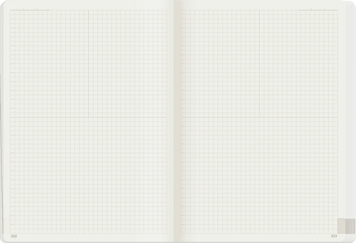 Wonderland 222 A5 Core Undated Weekly Planner - Unstacked Weekends