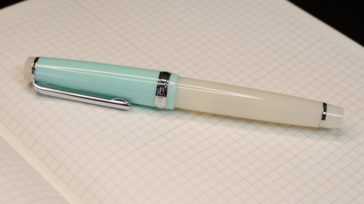 The Emporium Correspondents: Three-Nib Fountain Pen Set