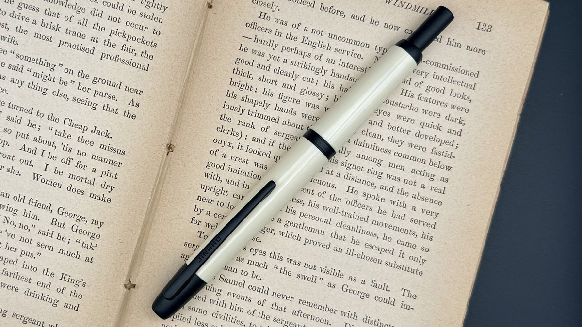 Jinhao 20 Retractable Fountain Pen