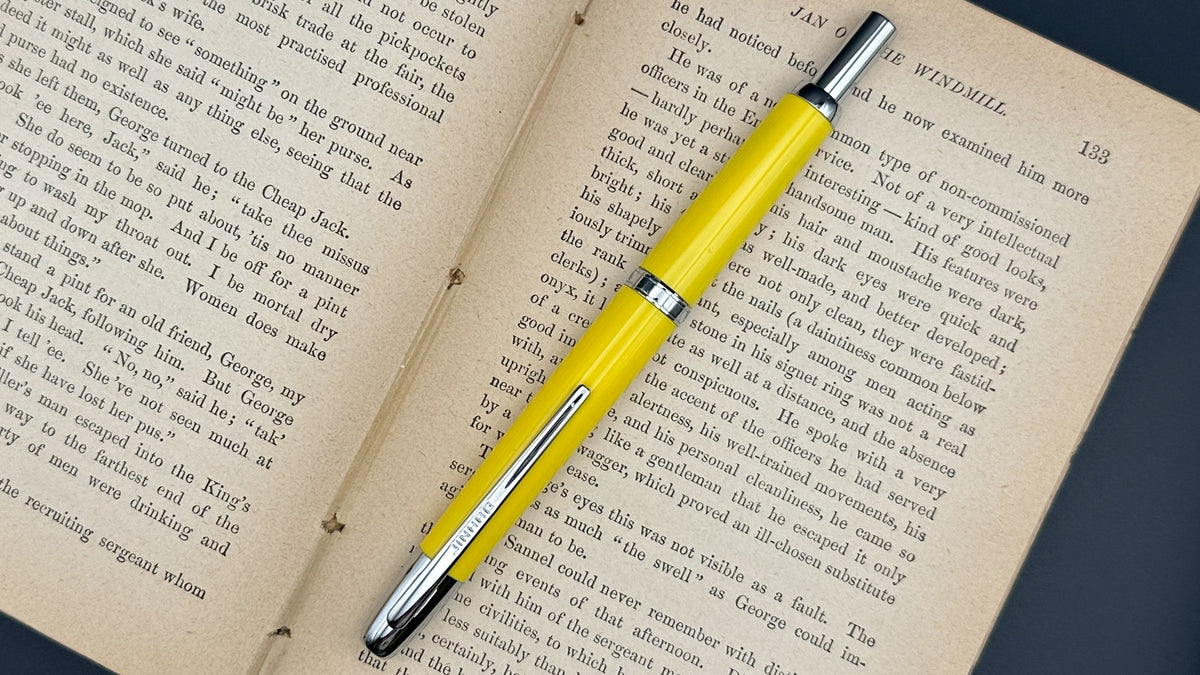 Jinhao 20 Retractable Fountain Pen